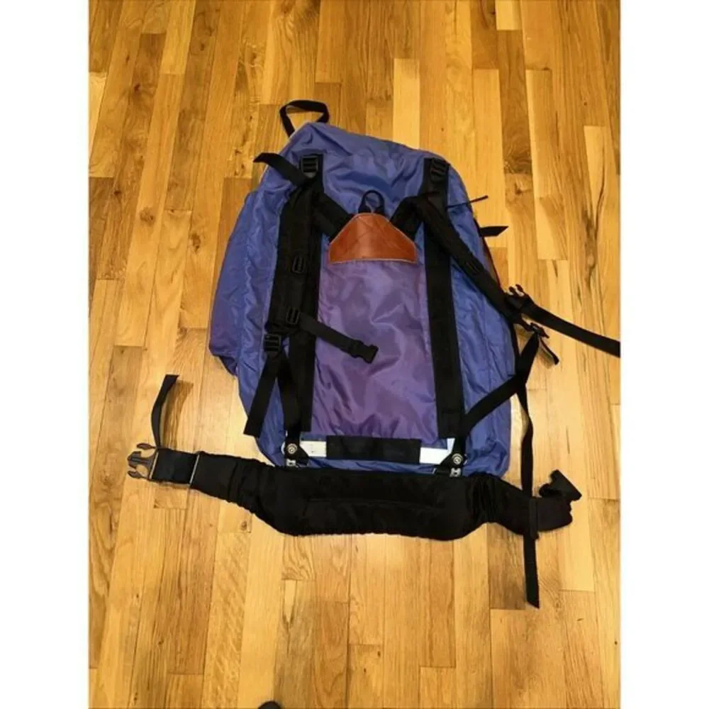 EMS RARE EASTERN MOUNTAIN SPORTS BACK PACK LONG TRAIL !! Nice!!‎